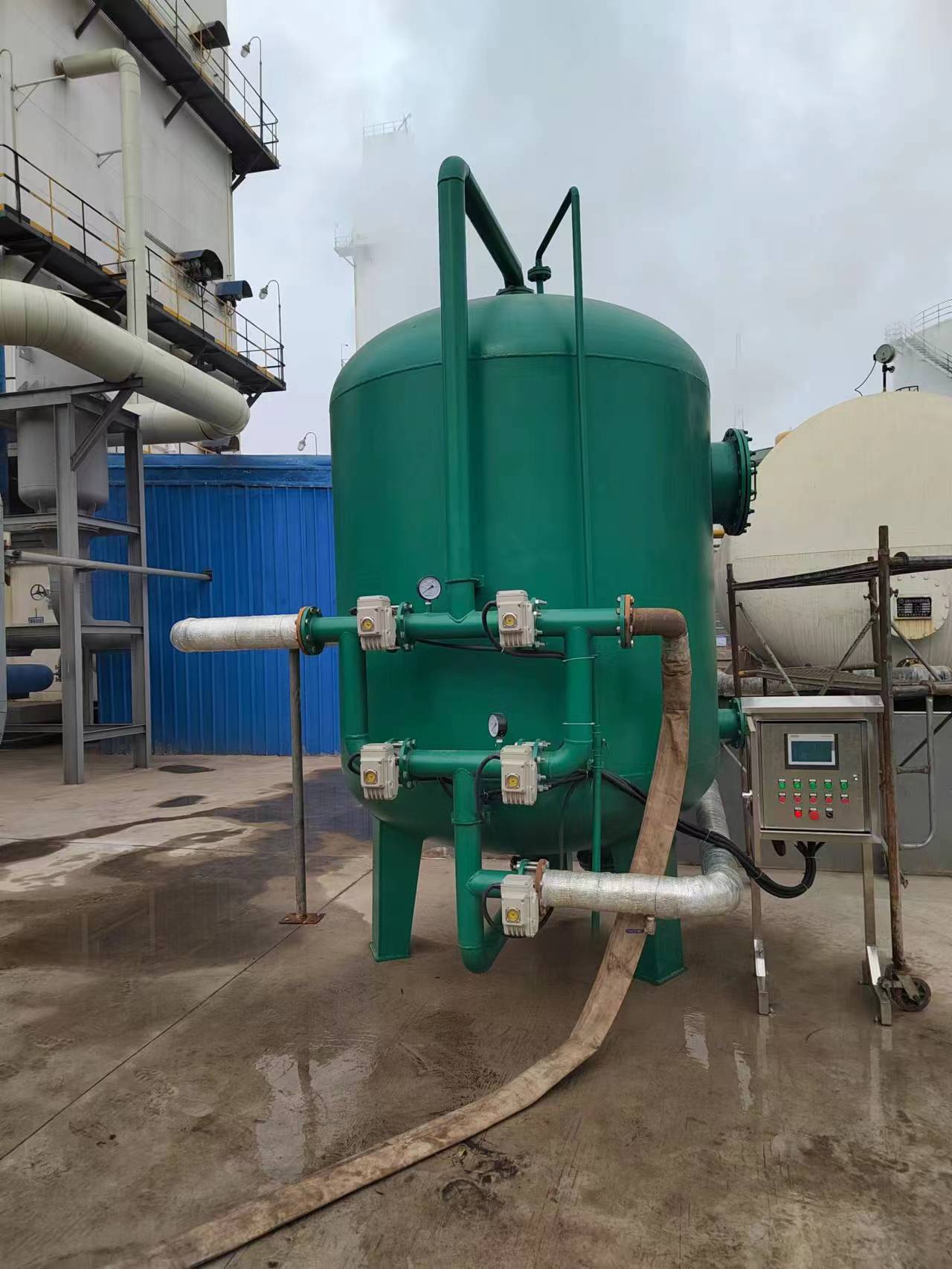 長葛金匯氣體公司30噸河水過濾設備，PLC全自動控制，安裝調試完成正式投入使用